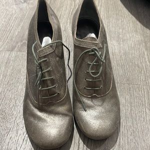 Goldish Silver Nine West lace up heels